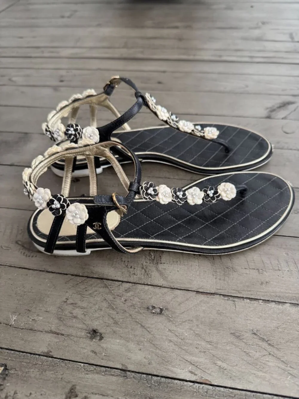 CHANEL Camellia T-Strap Flat Leather Floral Applique Interlocking Sandals 38.5C